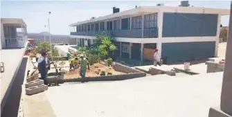  ?? Verónica Glez. Soto ?? Resuelta la demanda por espacios escolares en Los Cabos; se construyen aulas y escuelas nuevas.