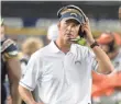  ?? JAKE ROTH, USA TODAY SPORTS ?? Mike McCoy is 22-26 in three seasons as Chargers coach.