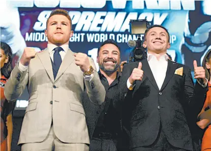  ??  ?? Saúl Álvarez y Gennady Golovkin cerrarán hoy su gira promociona­l en Los Ángeles