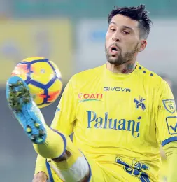  ??  ?? Ritrovato
Il Chievo ha sofferto molto l’assenza prolungata di Lucas Castro a centrocamp­o. L’argentino adesso è tornato e si farà sentire nel derby