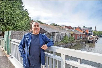  ?? ?? Roger Wade at the site of Boxhall, the new food and music venue that will open in Bristol in 2023; Below, how the pontoon will look at the venue in Welsh Back