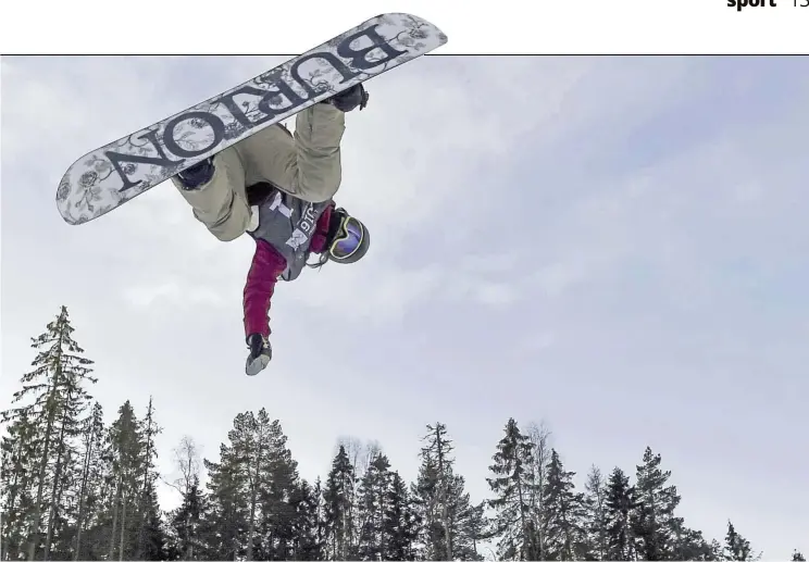  ??  ?? Gold Medal winner Chloe Kim of the United States competes in the Ladies’ Snowboard Halfpipe Finals at Oslo Vinterpark Halfpipe during the Winter Youth Olympic Games in Lillehamme­r, Norway. — Photos: Agencies