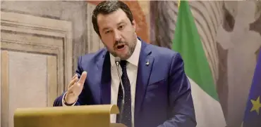  ??  ?? Caso Gregoretti. Matteo Salvini ha confermato: i senatori leghisti voteranno per l’autorizzaz­ione a procedere nei suoi confronti anche in aula
