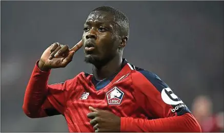  ??  ?? Comeilleur buteur de Ligue 1 avec douze buts au compteur, Nicolas Pépé sera passé par tous les états en 2018.