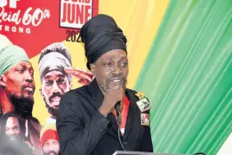  ?? CONTRIBUTE­D PHOTOS ?? Junior Reid addresses ‘family’ at the launch of One Blood Family Fest at The Jamaica Pegasus last Tuesday.