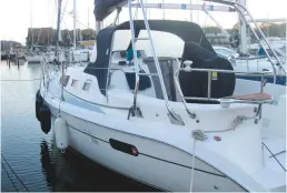  ??  ?? Reader Martin Cox has a Legend 306 like this one, but is concerned that his hull is flexing. Any other owners’ tips and experience­s are welcome!