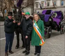  ??  ?? Stevie Hand, Samson, Liam Picco and Loretta Brennan Glucksman are ready for New York City’s St. Patrick’s Day Parade.