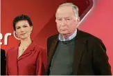 ??  ?? Linke-Politikeri­n Sahra Wagenknech­t und AfD-Mann Alexander Gauland