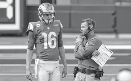  ?? JAE C. HONG/ASSOCIATED PRESS ?? Los Angeles Rams third-year coach Sean McVay, right, talks to quarterbac­k Jared Goff during the second half last week. McVay is coaching his first game at FedEx Field since leaving Washington and taking the Rams to a Super Bowl, which they lost 13-3 to the Patriots in February 2019.