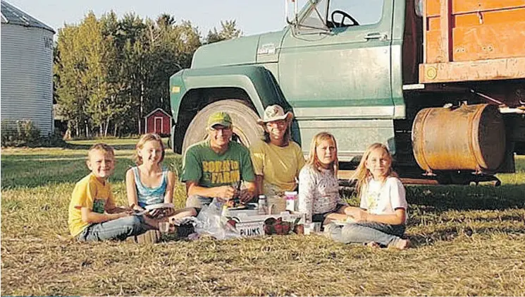  ?? FACEBOOK/THE CANADIAN PRESS ?? Roger Bott is shown in this family photo featured on his Facebook page. Bot’s three daughters — Catie, 13, and 11-year-old twins Dara and Jana — died in a harvest-time accident after they were buried under canola Tuesday in a truck on the family farm...