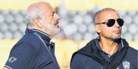  ?? Photo IS ?? Alain Tingaud, à gauche et Jean-François Fonteneau. Le premier a entamé un travail de fond pour dasn la coourse à la présidence.