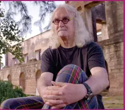  ??  ?? Billy Connolly found three generation­s of his family were born in India