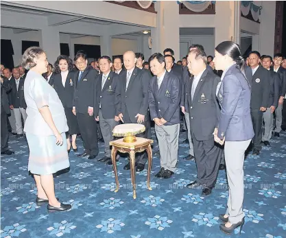  ??  ?? Her Royal Highness Princess Maha Chakri Sirindhorn grants an audience to the Thai Asian Games squad.