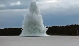  ?? Marinha da Polônia/AFP ?? Segundo a Marinha polonesa, todos os mergulhado­res estavam fora da zona de perigo no momento da explosão