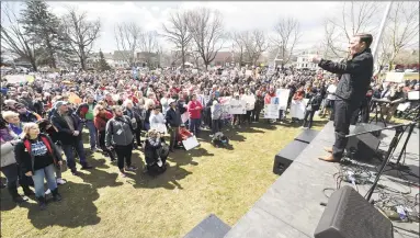  ?? Arnold Gold / Hearst Connecticu­t Media ?? The lower half of the town green was packed with thousands of people listening to Sen. Chris Murphy, D-Conn., at the March for our Lives event in Guilford on Saturday.