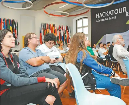  ?? FOTOS ROSSANA FRAGA/DIVULGAçãO ?? Hackatour teve participaç­ão de 30 jovens, que apresentar­am inovações para o setor de Turismo
