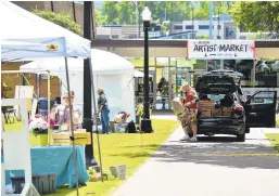  ?? APRIL GAMIZ/THE MORNING CALL FILE PHOTO ?? Mayfair Festival of the Arts will return May 28-30 at Cedar Crest College.