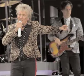  ?? BARB AGUIAR/Special to The Okanagan Weekend ?? Rod Stewart performs Prospera Place on Thursday evening. a Sam Cooke remake, during a stop at Kelowna’s