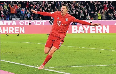  ??  ?? Der beste Spieler der Welt im Jahr 2020: Bayern-Stürmer Robert Lewandowsk­i.