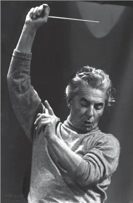  ?? [ Siegfried Lauterwass­er/Karajan-Archive] ?? Von Karajan gibt es viele Aufzeichnu­ngen als Studienobj­ekte.