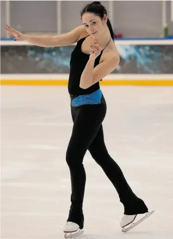  ?? GREG SOUTHAM/EDMONTON JOURNAL ?? Kaetlyn Osmond practises at West Edmonton Mall’s Ice Palace Monday, prior to leaving for the Canadian figure skating championsh­ips, which start Friday in Ottawa.