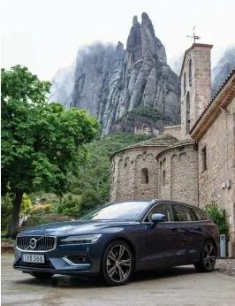  ?? FOTO: BO INGVES ?? Vida vyer. Nya Volvo V60 kan vara den felande länken under gigantiska och dyra V90.