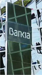  ?? INNOVADORE­S ?? La fusión de Caixabank y Bankia dará luggar al mayor banco en España