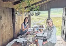  ?? ?? Gayle and estate owner Lucy Holt with their Highland feast.