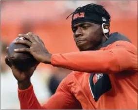  ?? FILE PHOTO — DAVID RICHARD ?? In this file photo, Cleveland Browns wide receiver Josh Gordon warms up before an NFL preseason football game against the Chicago Bears in Cleveland.