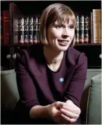  ??  ?? Mutation. La présidente estonienne, Kersti Kaljulaid, est à la tête d’un pays « paperless ».