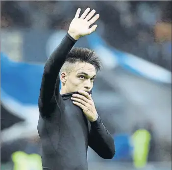  ?? FOTO: EFE ?? Adiós al Inter
En el club lombardo parece que asumen que la salida de Lautaro es inevitable