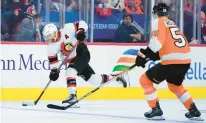  ?? MATT SLOCUM/AP ?? Claude Giroux made his return to Philadelph­ia on Saturday. His new team, the Ottawa Senators, beat the Flyers 4-1.
