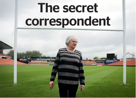  ?? DOMINICO ZAPATA/STUFF ?? Heather Alley is thought to be the first woman rugby writer in New Zealand. Here she visits Rugby Park in Hamilton.