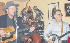  ?? CONTRIBUTE­D ?? Duncan Fremlin with Stompin' Tom Connors on the music legend's 70th birthday.