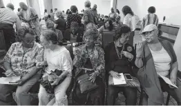  ?? Kin Man Hui / San Antonio Express-News ?? Hundreds of local NAACP volunteers gather at the Grand Hyatt Hotel for training and orientatio­n Saturday.