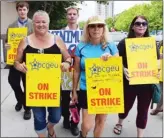  ?? Okanagan Weekend file photo ?? Unionized casino workers in Kelowna, who went on strike June 29, are returning to work after ratifying a new contract this week.