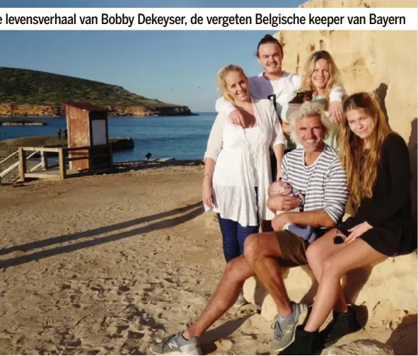  ?? FOTO RR ?? Bobby Dekeyser met dochters, zoon en kleinkind.