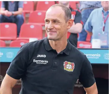  ?? FOTO: IMAGO ?? Heiko Herrlich freut sich trotz des Fehlstarte­s in der Bundesliga auf die strapaziös­e Auswärtsre­ise nach Bulgarien zum Auftakt der Europa League. Anstoß ist am Donnerstag um 21 Uhr.