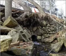  ?? BILL UHRICH — FOR MEDIANEWS GROUP ?? A culvert running beneath Forgedale Road near Orchard Road in Rockland Township will be replaced starting Jan. 6.