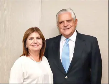  ?? FOTOS: TWITTER ?? JUNTOS. Avanzaron en caminar unidos este año. El diputado nacional ya le dio su respaldo.