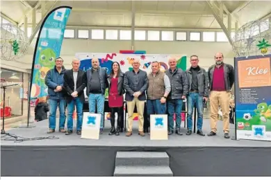  ?? ?? El Paseo acogió el acto de presentaci­ón del Mundialito de Kleo.