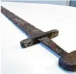  ?? Foto: Marcus Merk ?? Das Schwert soll aus dem 10. oder 11. Jahrhunder­t stammen.