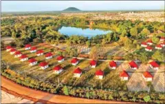  ?? ?? A bird’s-eye view of Run Ta Ek developmen­t area in Banteay Srei district.