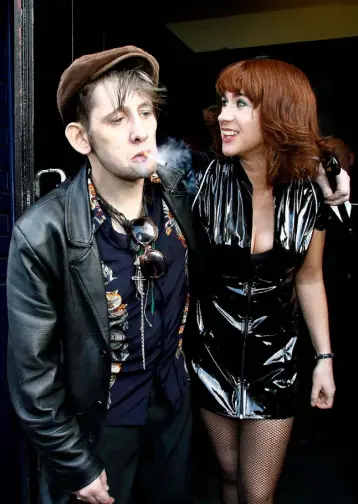  ??  ?? STANDING BY HER MAN: Shane MacGowan and Victoria Mary Clarke. Photo: Mark Stedman