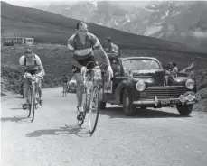  ?? FOTO: IMAGO SPORTFOTOD­IENST ?? Gino Bartali bei der Tour de France 1953.