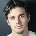  ??  ?? Antoni Porowski