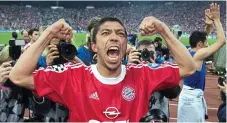  ?? ?? Einzug ins Finale gegen Real: Giovane Elber feiert am 9. Mai 2001 lautstark Bayerns 2:1-Sieg über die Madrilenen. Foto: imago, sampics/ak