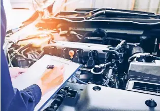  ?? FOTO: THINKSTOCK/SARINYAPIN­NGAM ?? Ob Diesel-Diskussion oder Digitalisi­erung: Die Autozulief­erer-Branche steht derzeit unter besonders hohem Veränderun­gsdruck.