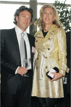  ?? Edmonton journal/ File ?? Daryl and Renee Katz at a gala reception in 2008: the couple has given millions to charities and other causes.