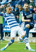  ?? ?? BLOCK: Reading’s Thomas Ince challenges for the ball